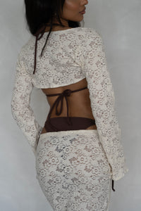 CREAM LACE SHRUG